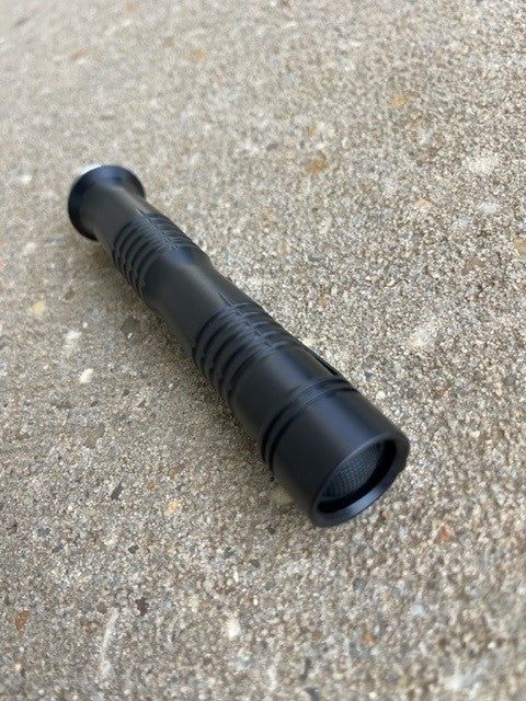 MDC 2AA Flashlight