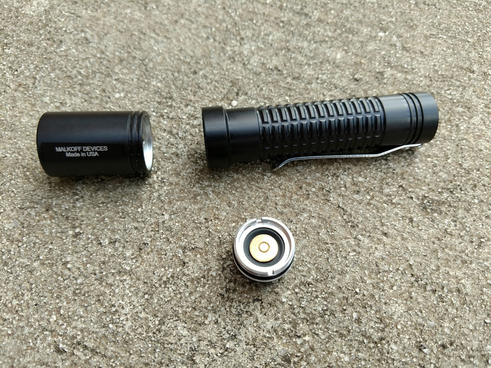 MDC Bodyguard V2 18650 Flashlight